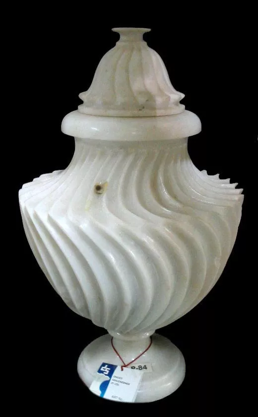 MAKRANA WHITE MARBLE LAMP WITH CARVING