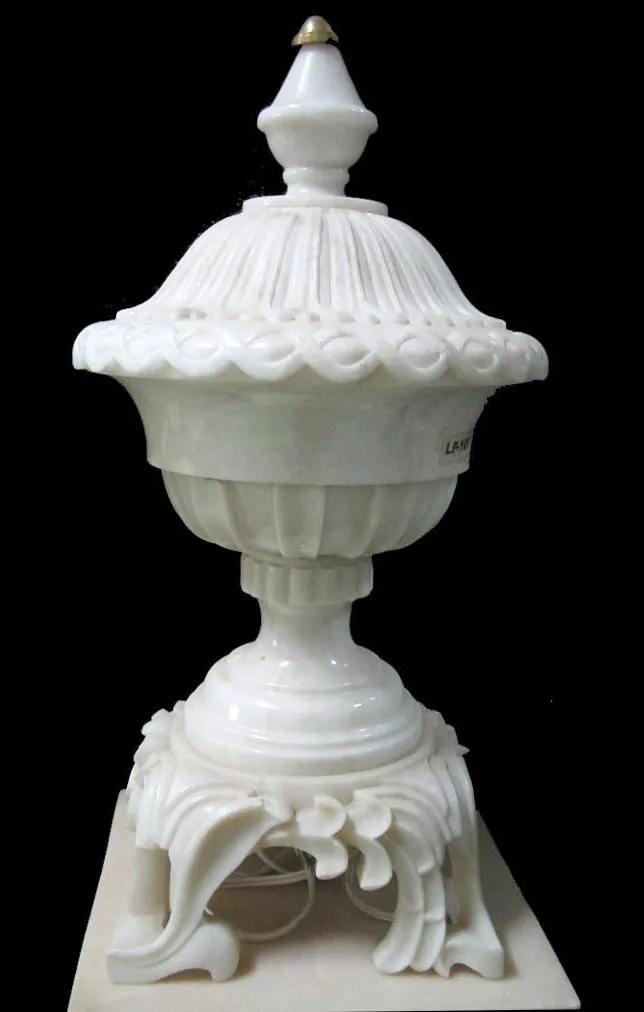 MAKRANA WHITE MARBLE LAMP