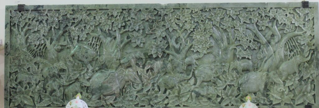 GREEN MARBLE PANNEL WITH CARVING WORK