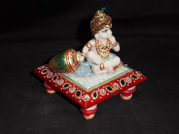 WHITE MARBLE LADDU GOPAL WITH CHOWKI AND PAINTING WORK