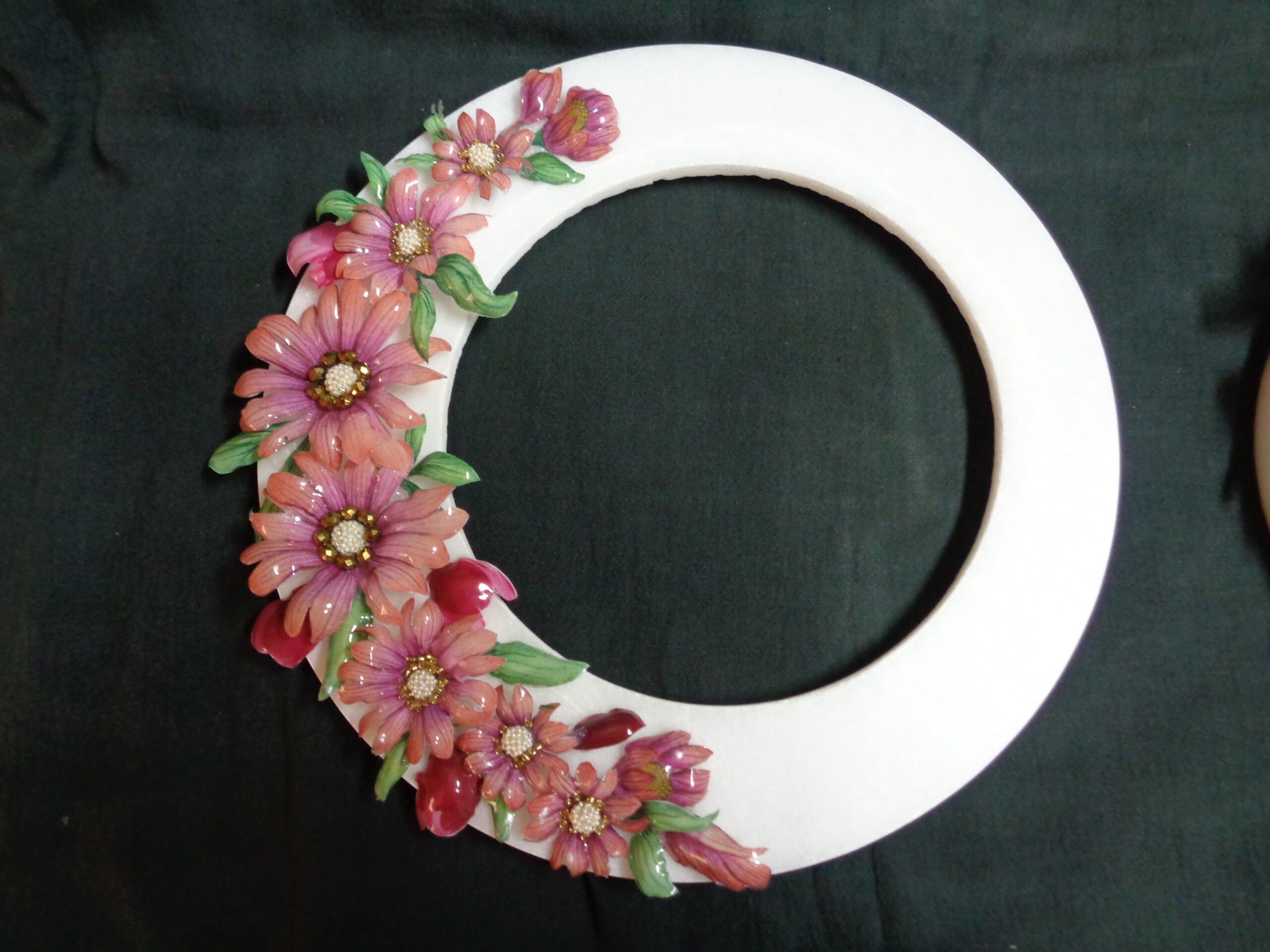 PHOTO FRAME WITH DECORATIVE FLOWER