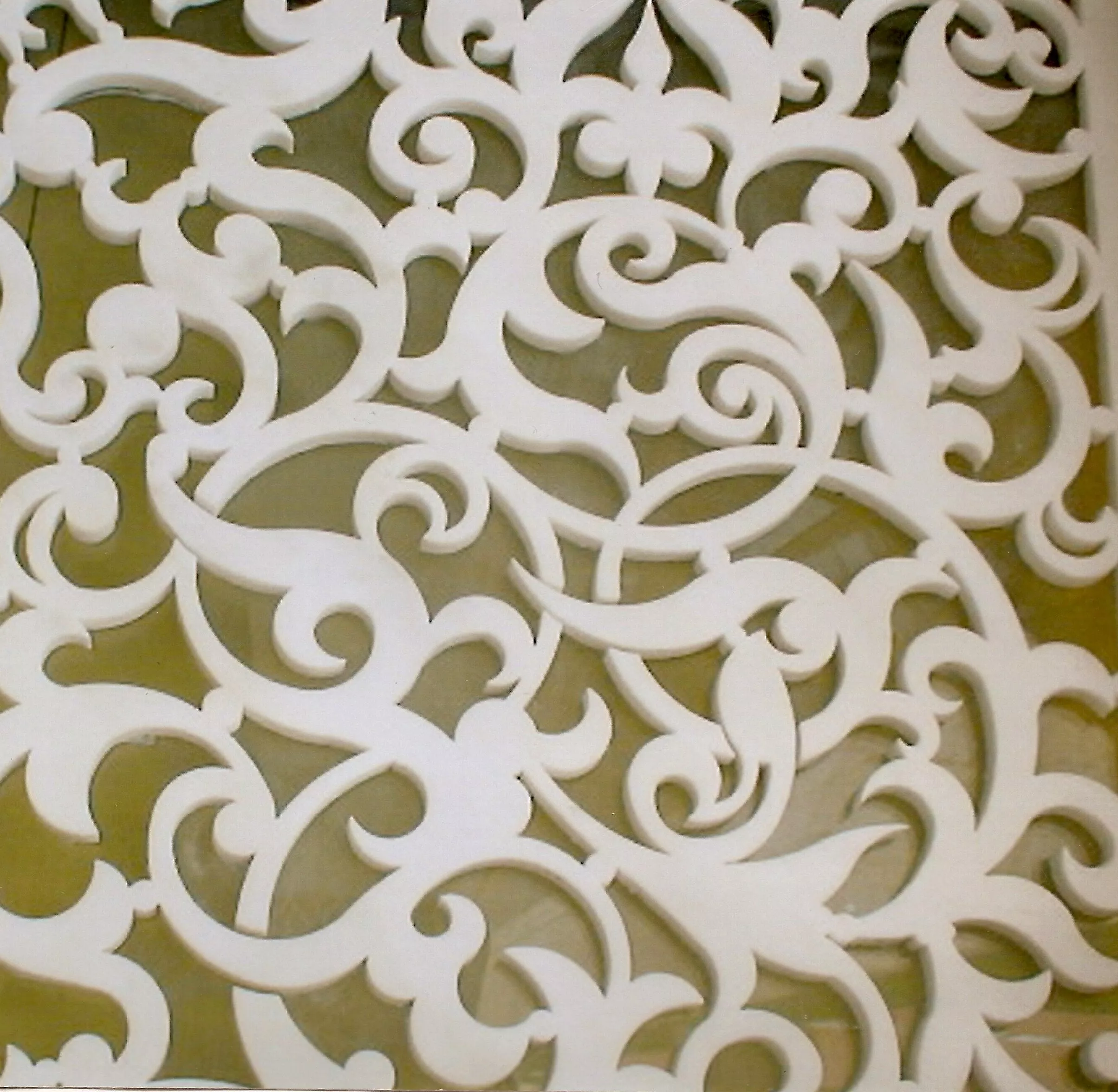 WHITE MARBLE JALI