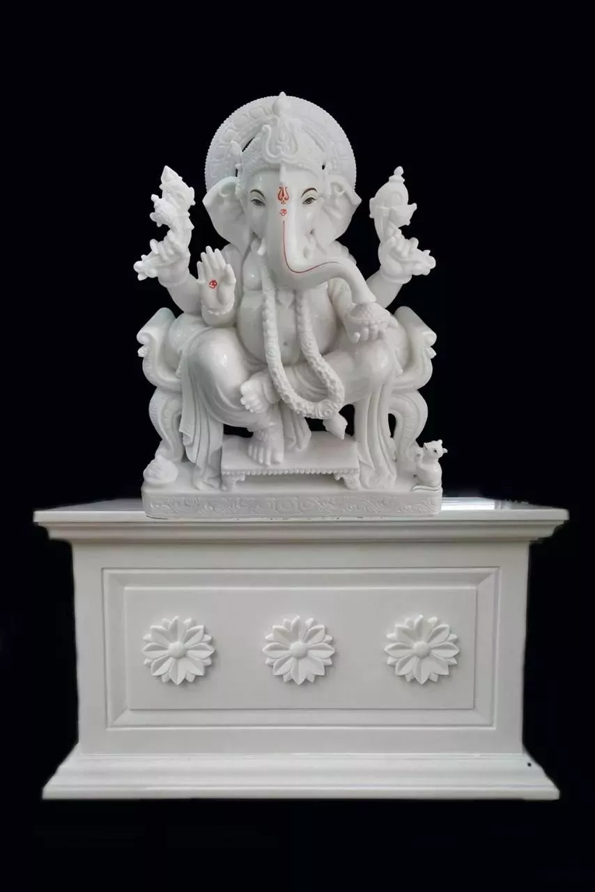 GANESH JI IN MAKRANA WHITE MARBLE WITH PAINTING WORK