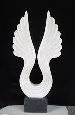 MODERN ART IN WHITE MARBLE WITH BLACK BASE