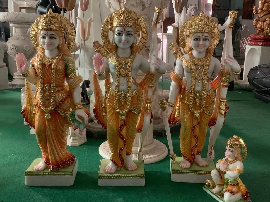 RAM DARWAR IN FIRST QUALITY WHITE MARBLE WITH GOLD PAINTING WORK