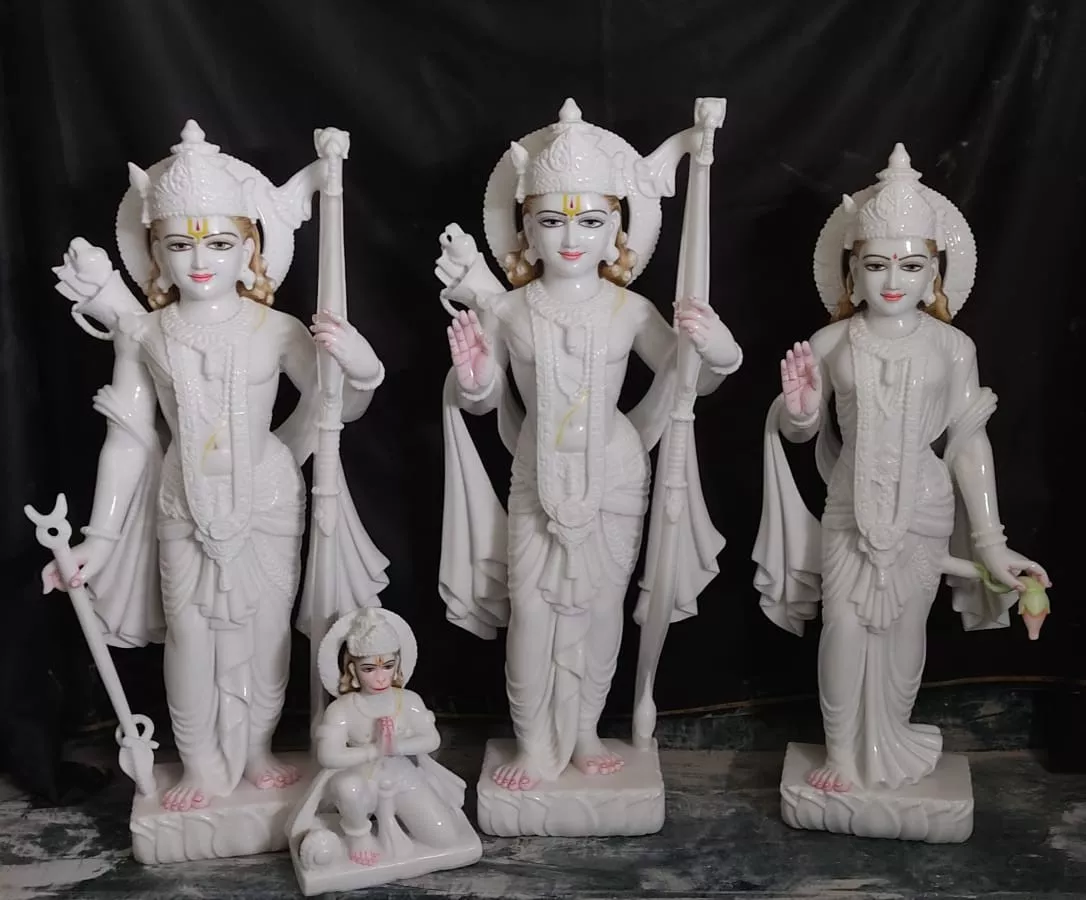 RAM DARWAR IN FIRST QUALITY WHITE MARBLE WITH PAINTING WORK