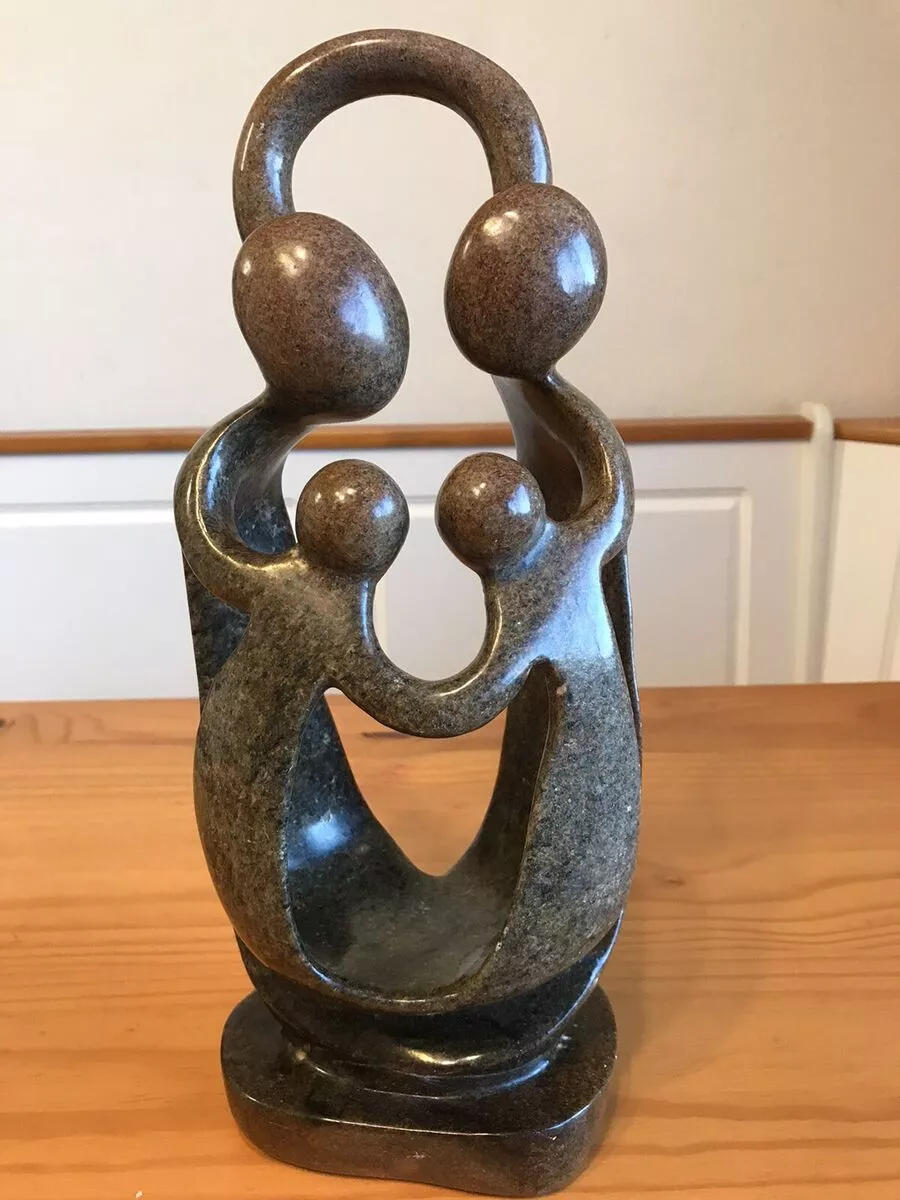 FAMILY MODERN ART IN GRANITE