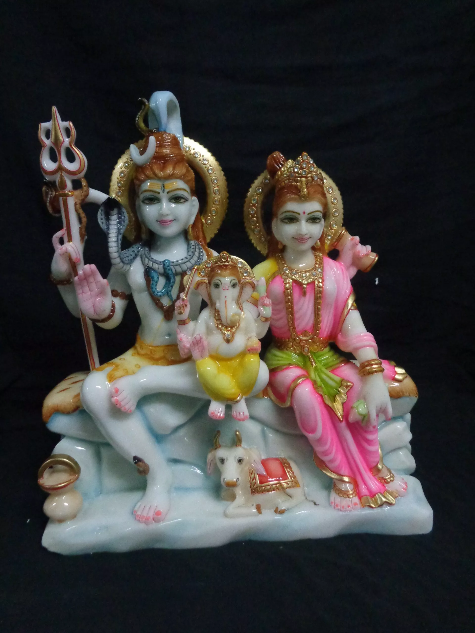 SHIV DARWAR IN FIRST QUALITY WHITE MARBLE WITH GOLD PAINTING WORK